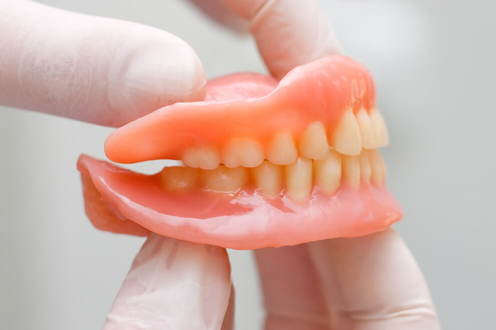 ・
              白金高輪リューズ歯科